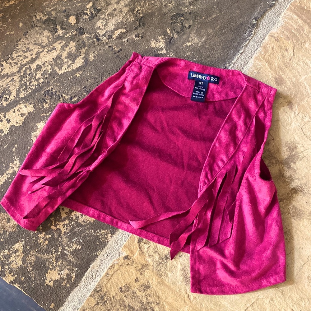 Limited too faux suede fringe vest 3T